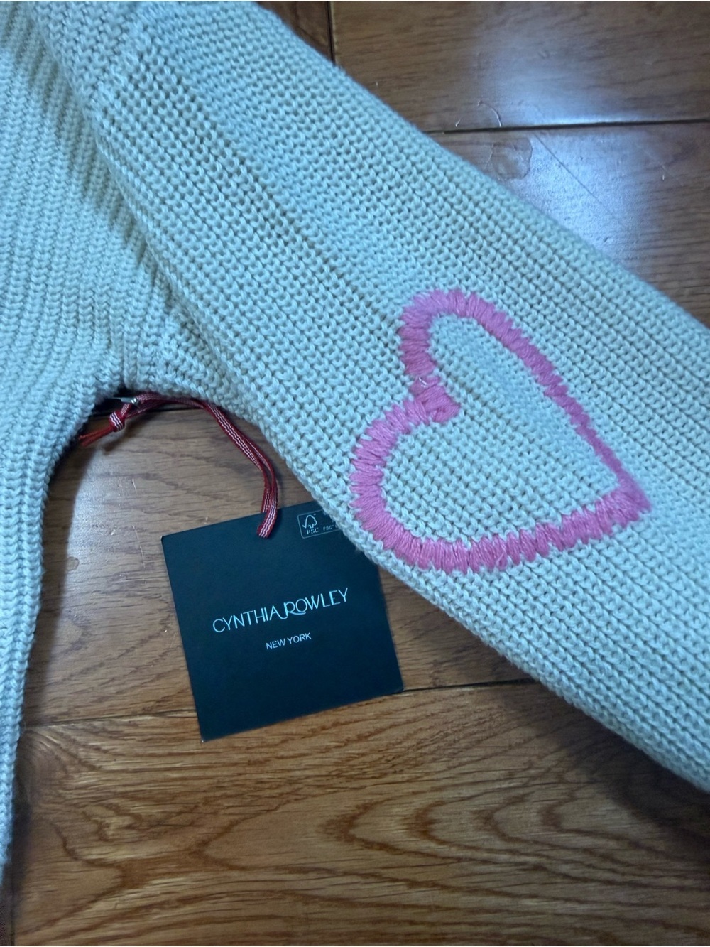 Cynthia Rowley Embroidered Heart Sweater NWT - Picture 6 of 8